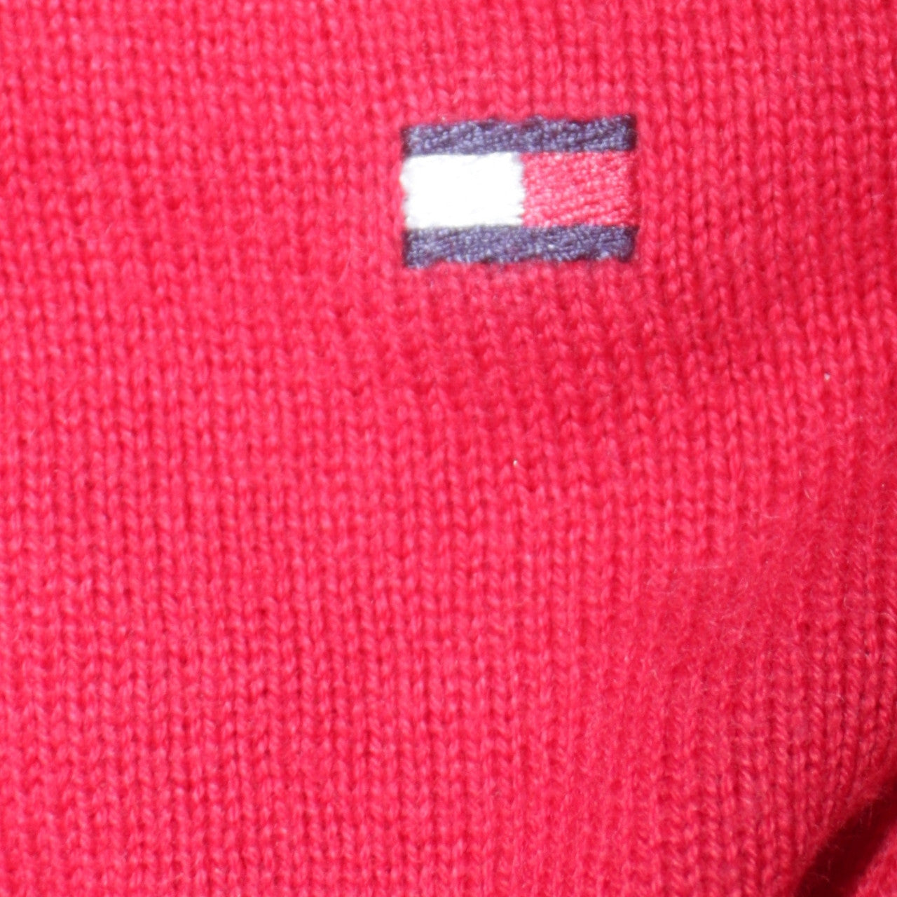 Tommy Hilfiger Men's Red V-Neck Cotton Pullover Jumper Size S