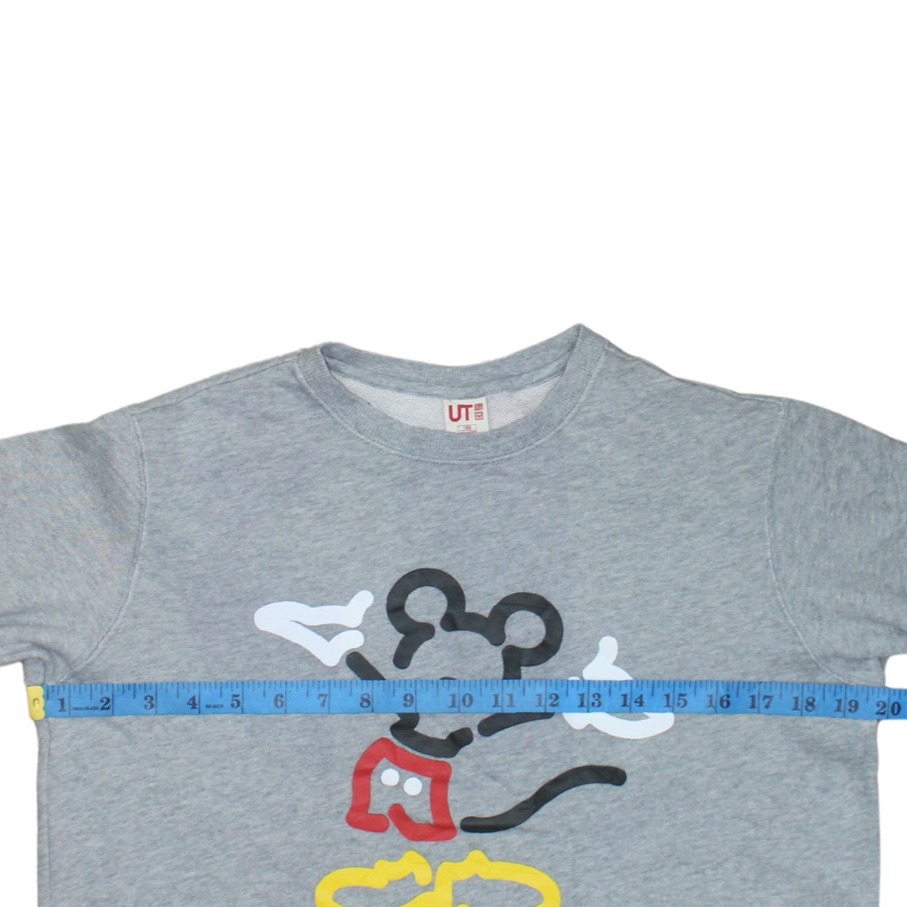 Uniqlo Girls Grey Disney Pullover Sweatshirt 14 Years Long Sleeve Graphic
