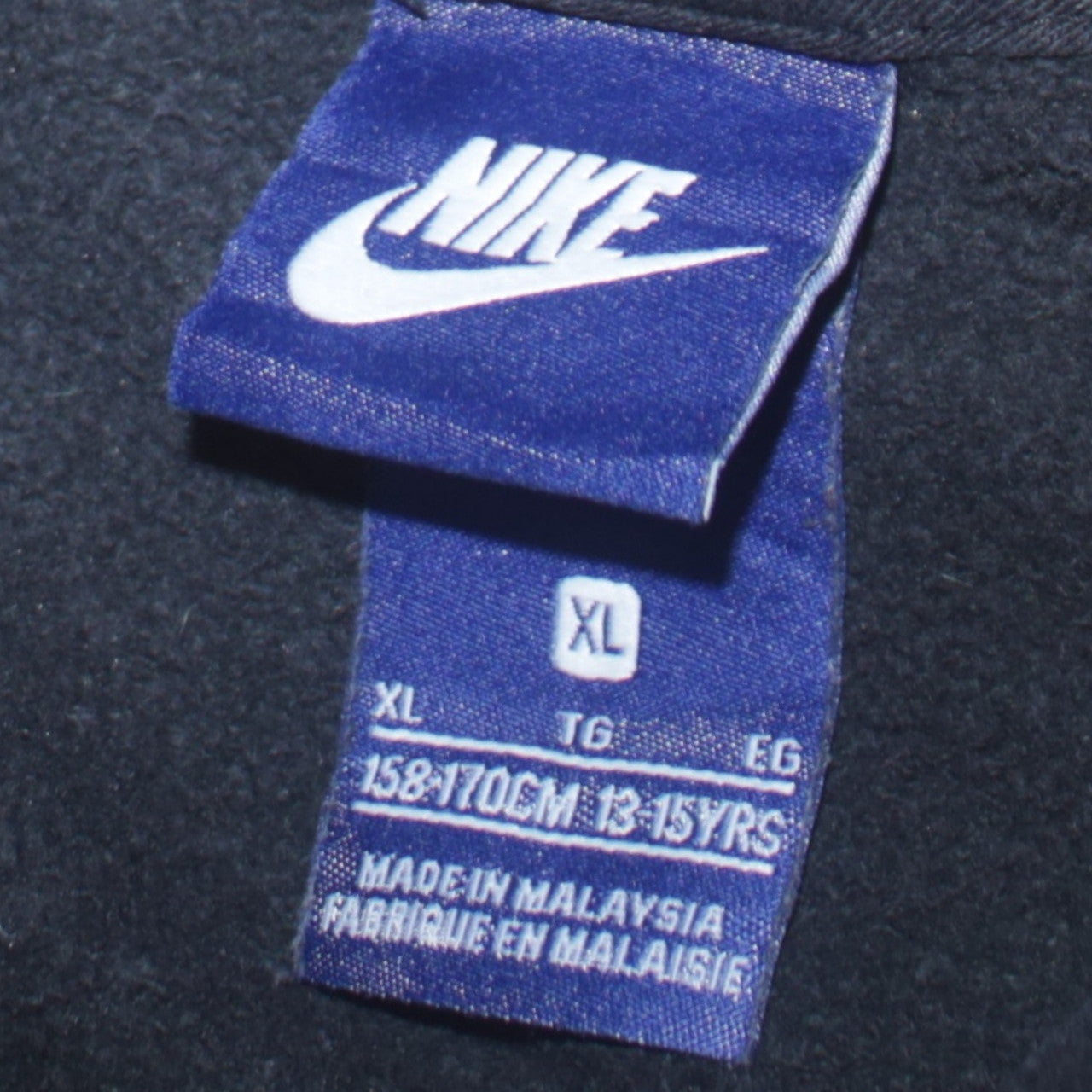 Nike Boys Black XL Pullover Hoodie Sweatshirt Cotton Blend Fleece