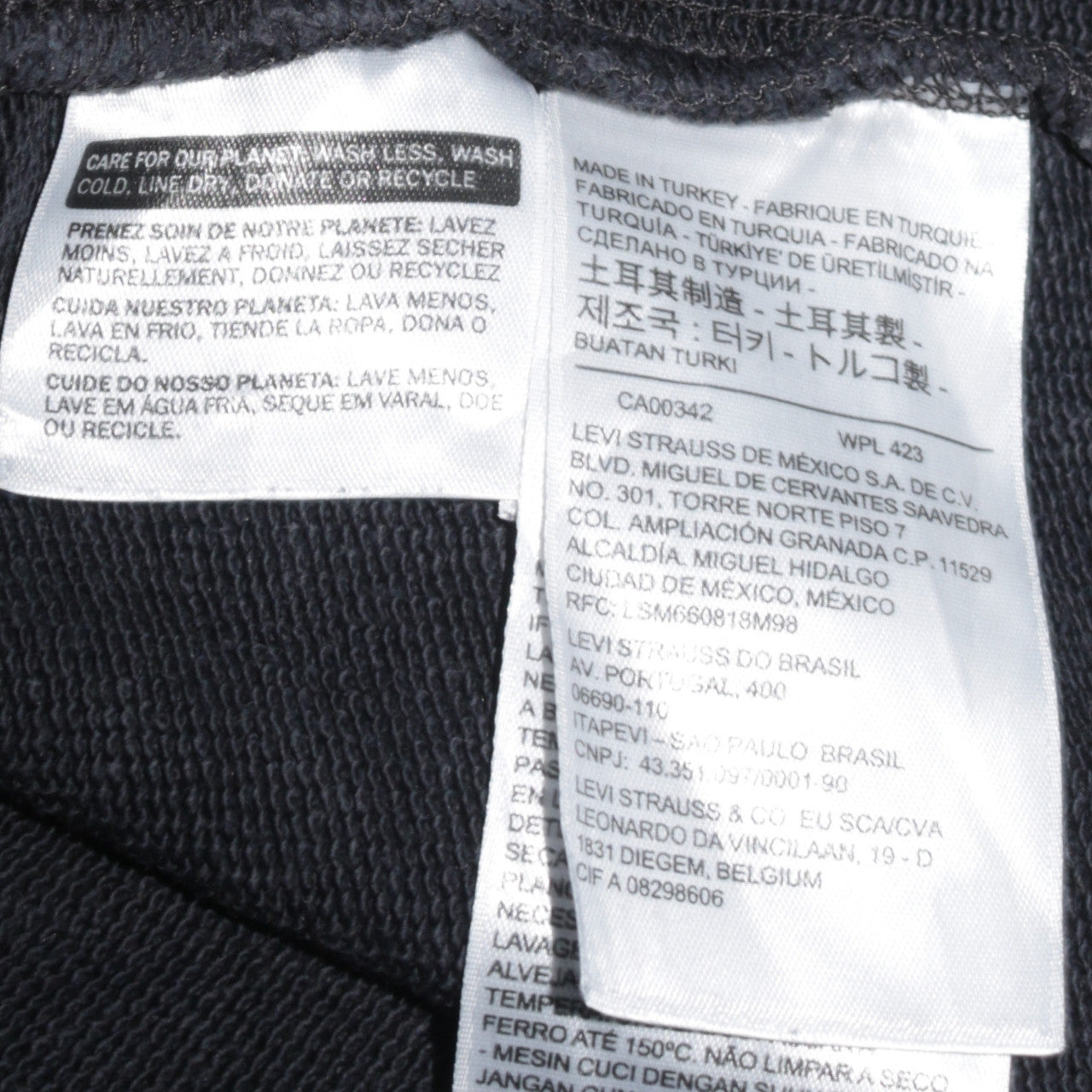 Levi's Men's Black Relaxed Fit Crew Neck Logo Sweatshirt M