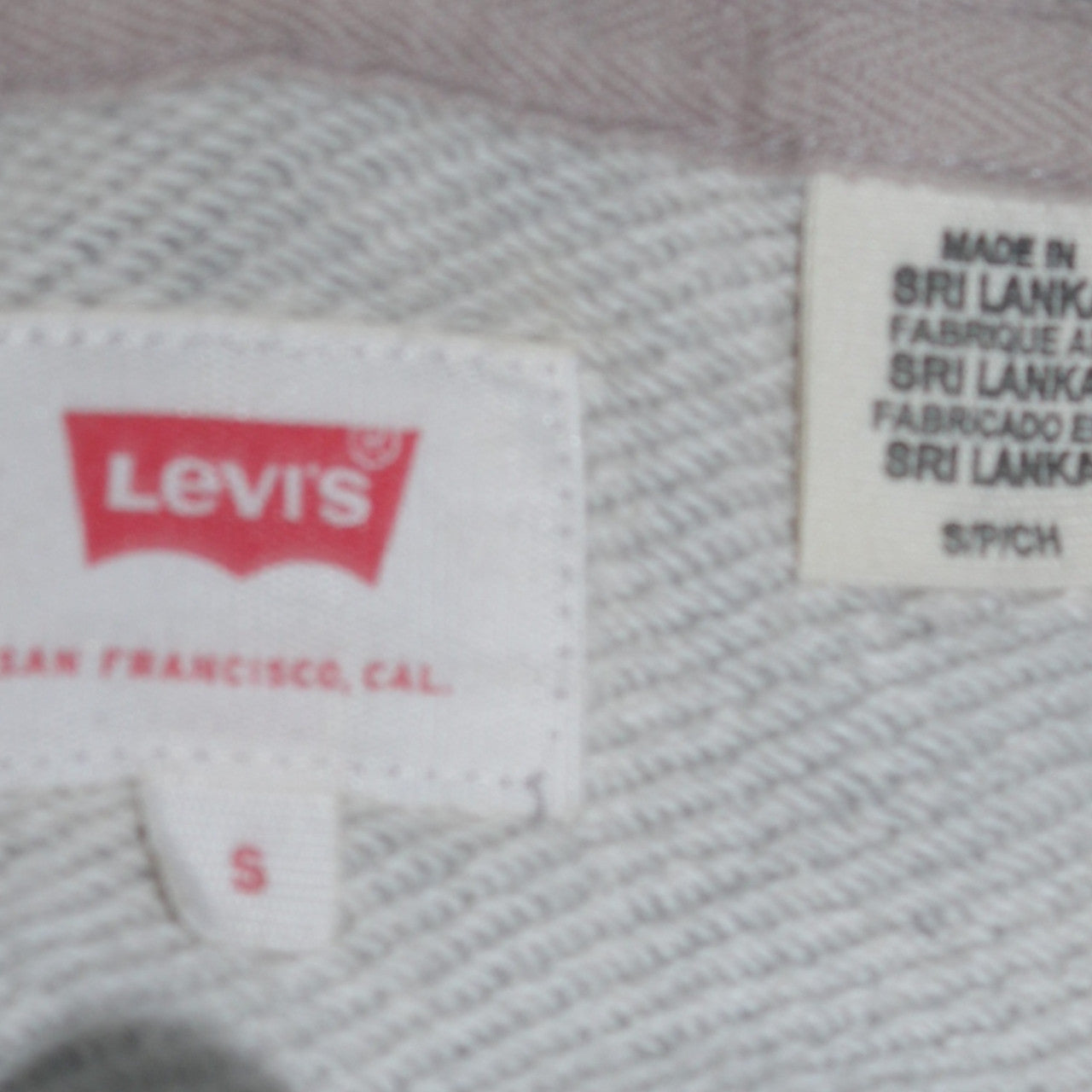 Levi's Men's Grey Pullover Hoodie Small Logo Fleece Sweatshirt