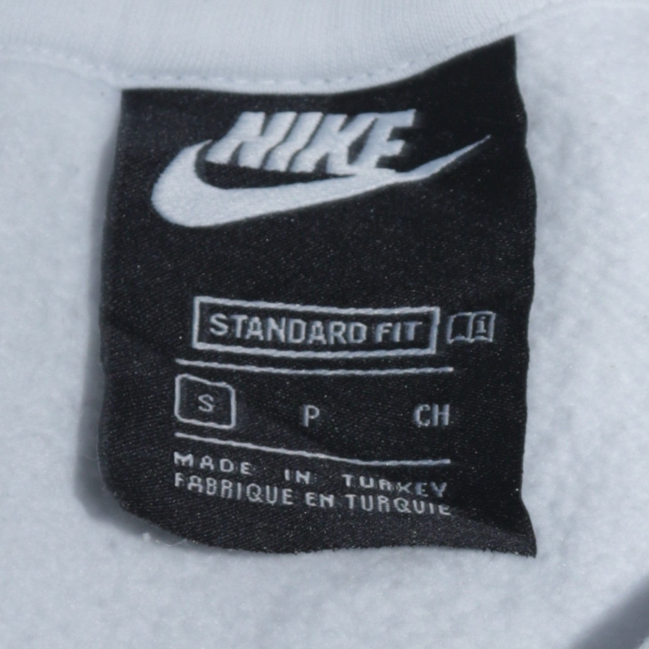 Nike Men's White Pullover Hoodie S Classic Fit Logo Sportswear