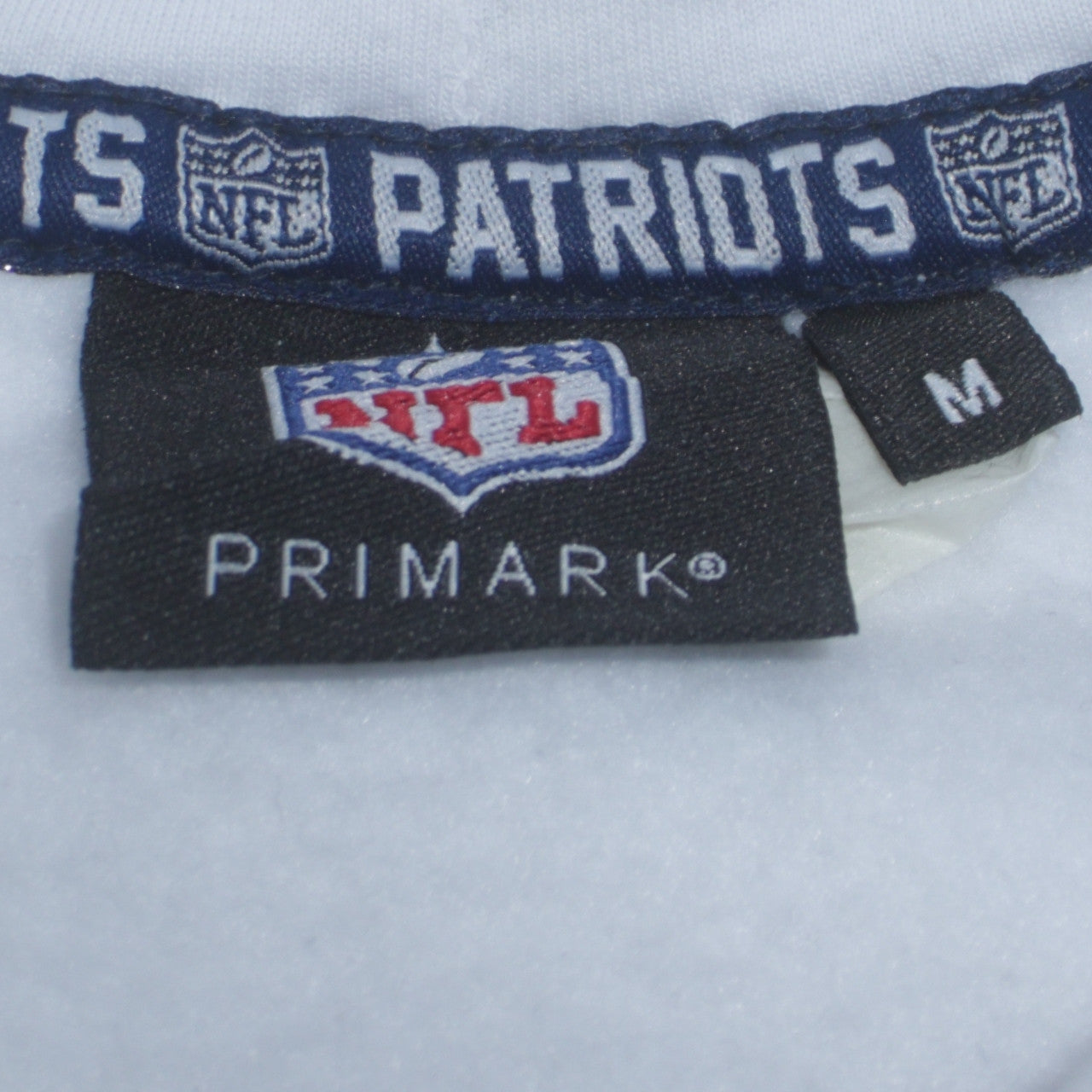 Primark Men’s White NFL Patriots Pullover Hoodie Size M