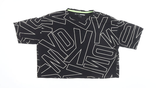 DKNY Women's Black Cropped Logo T-Shirt in Size M
