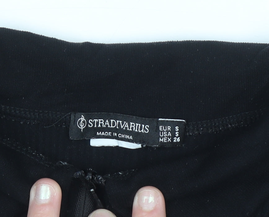 Stradivarius Women’s Black Short Sleeve Collared Zip Polo Top Size S