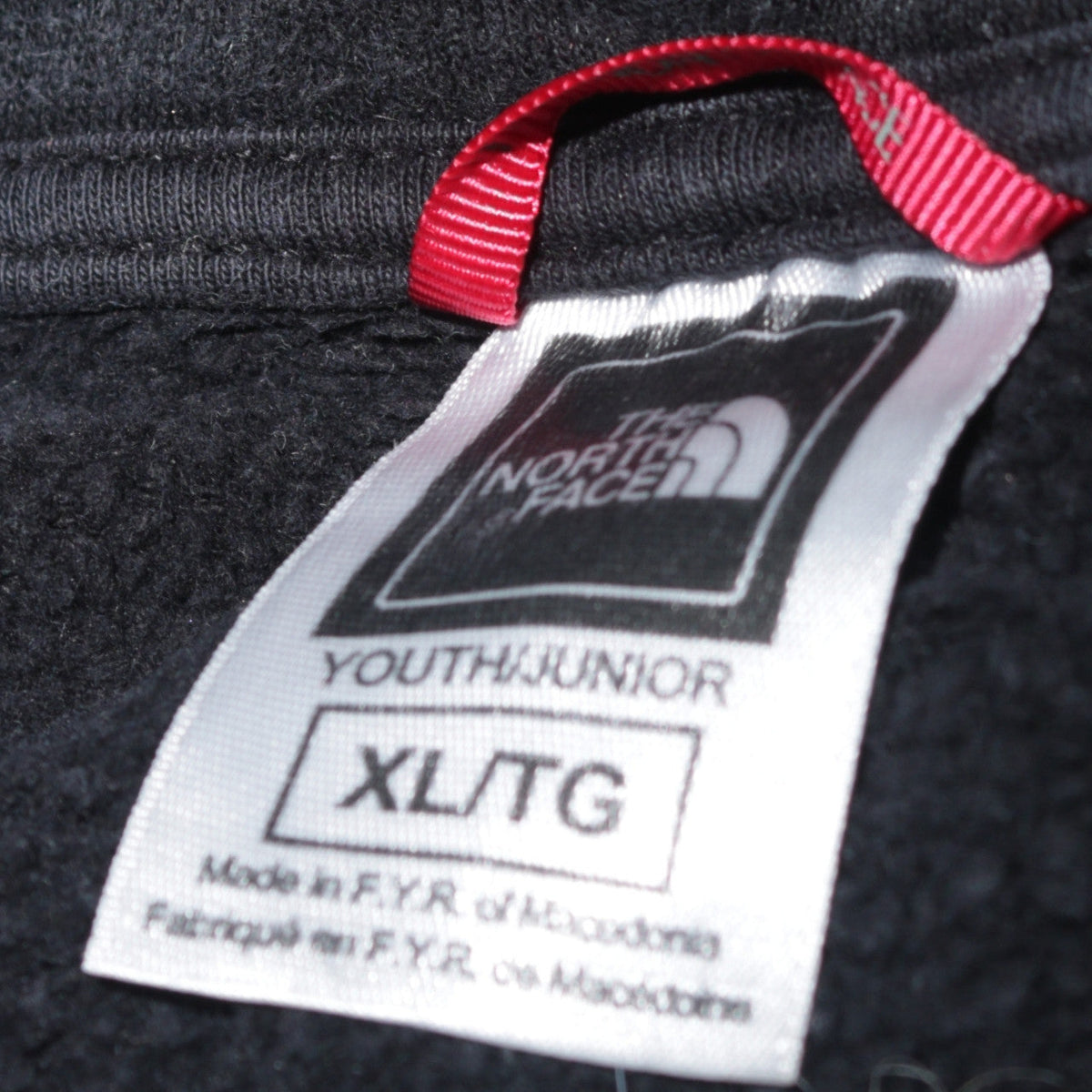 The North Face Boys Black XL Pullover Hoodie 100% Cotton Logo Sweatshirt