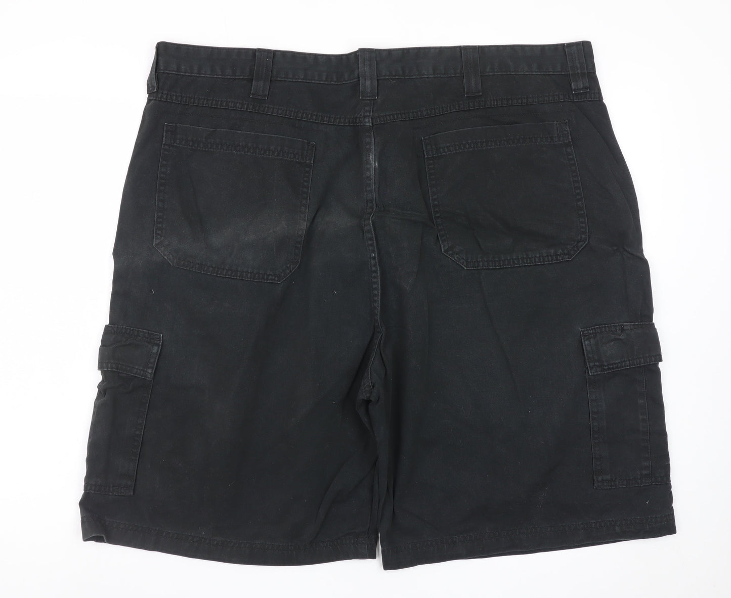 Wrangler Men Black Cargo Shorts Size XL 42in Cotton Workwear