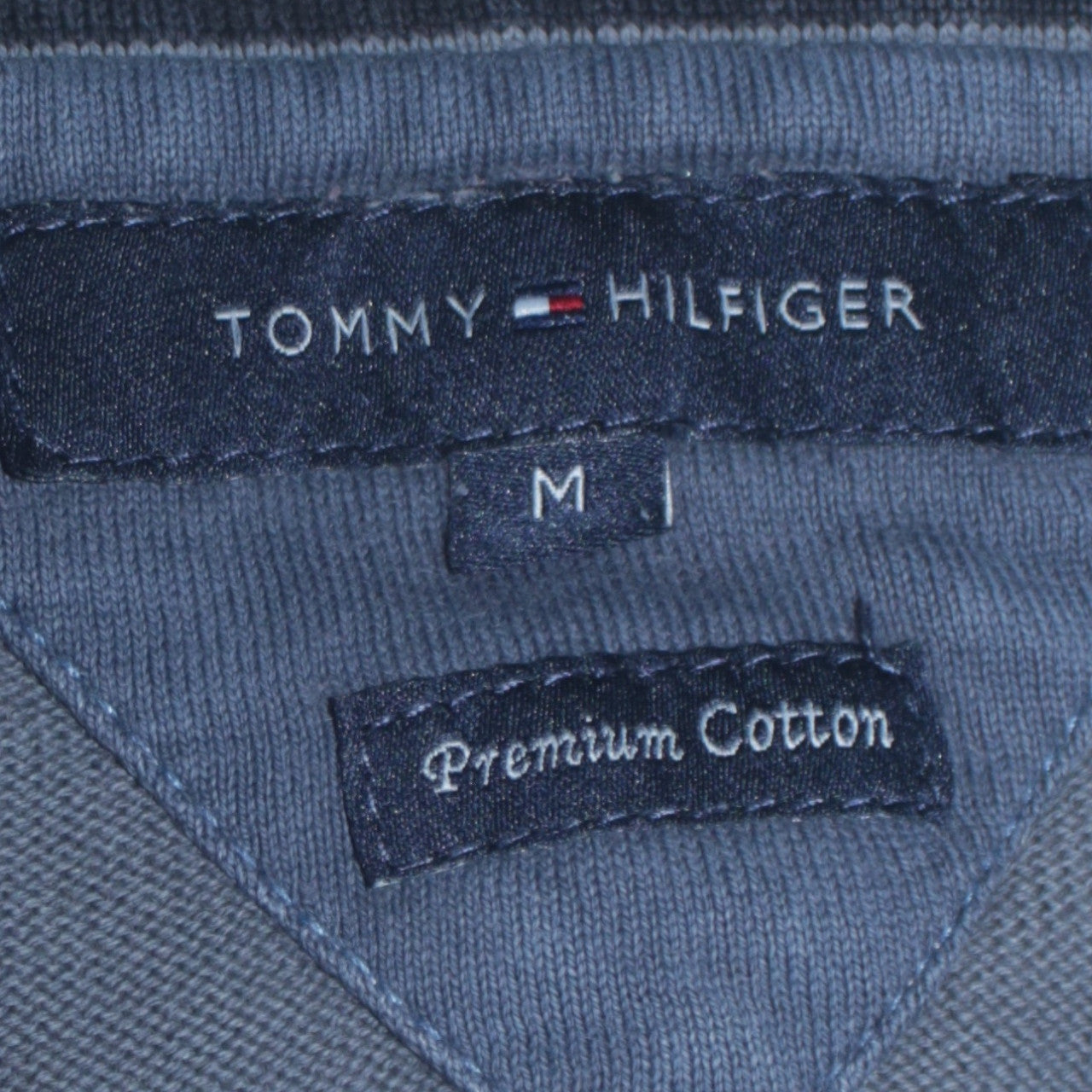 Tommy Hilfiger Men's Grey V-Neck Cotton Jumper Size M