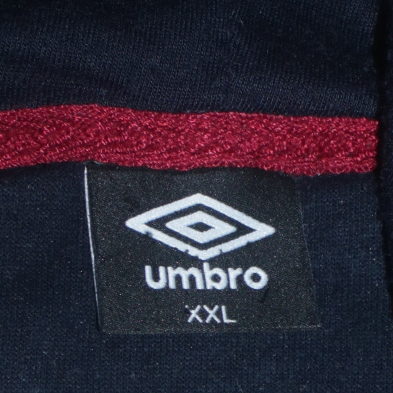 Umbro Men’s Blue Pullover Hoodie 2XL Regular Fit Sportswear