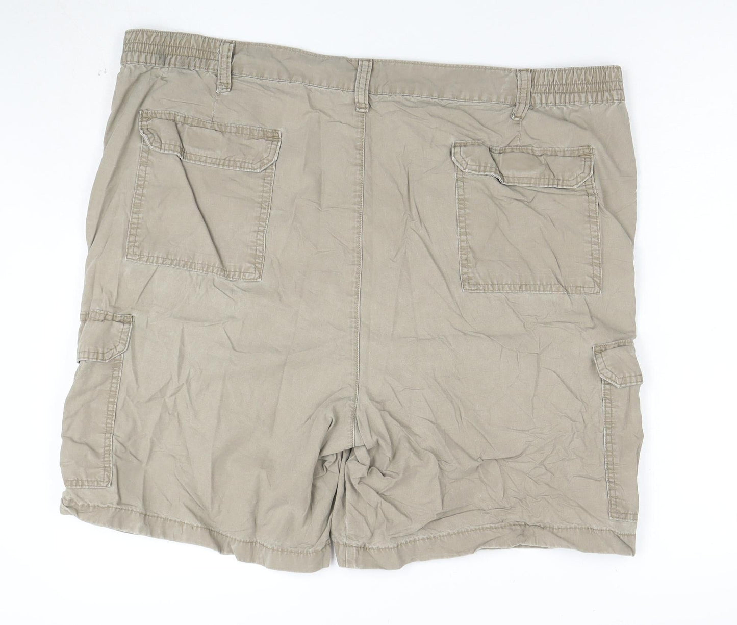 Wrangler Men's Beige Cargo Shorts Size 42 Cotton Casual Wear