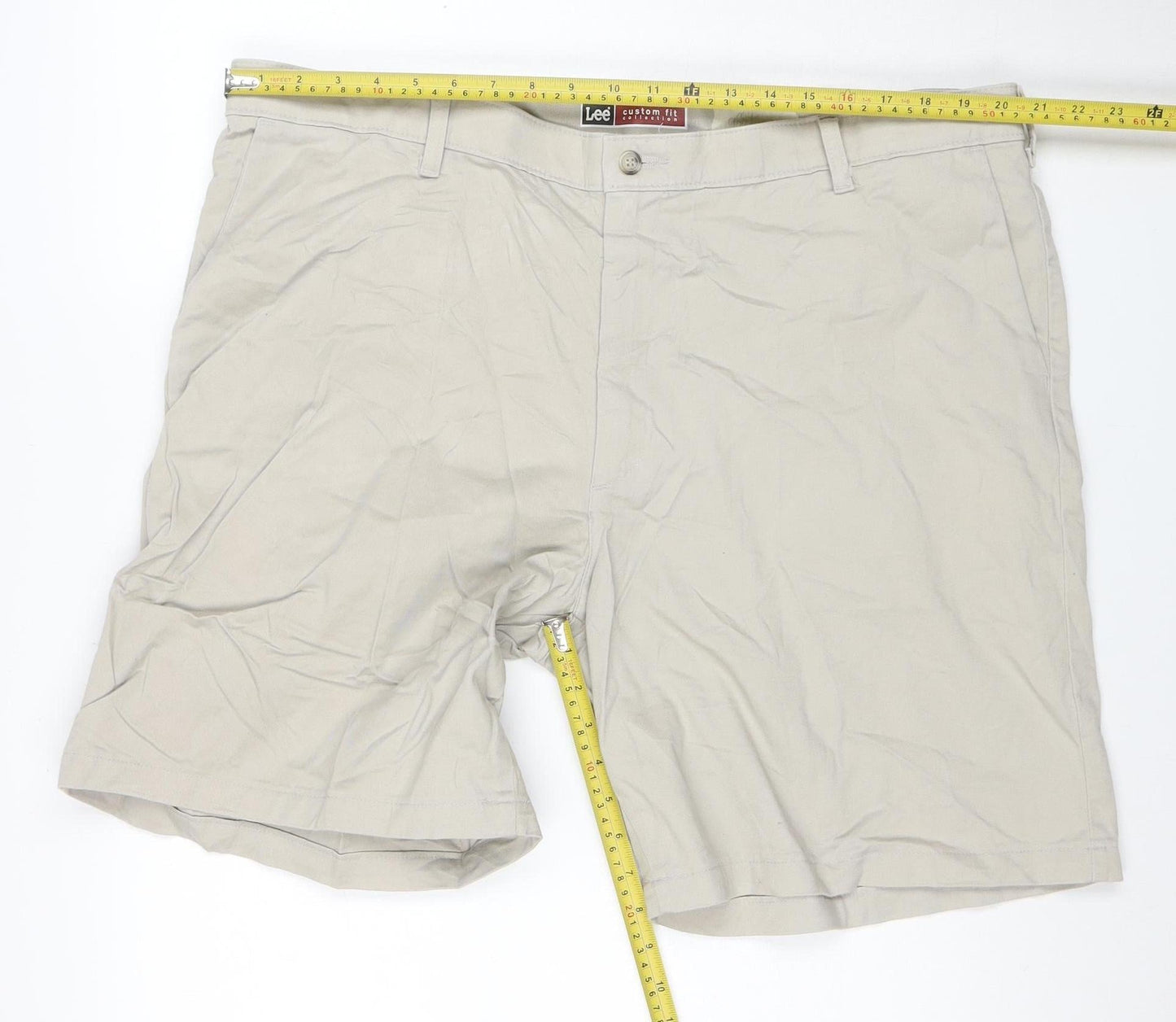 Lee Men's Beige Chino Shorts Size 42 Custom Fit Cotton
