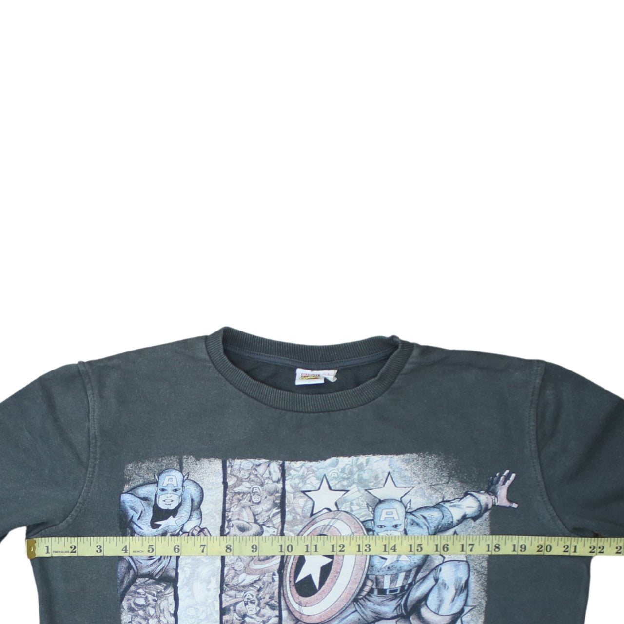 Cedar Wood State Men’s Grey Captain America Comic Sweatshirt L