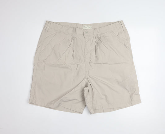 Wrangler Hero Originals Men's Beige Chino Shorts Size 42 Cotton
