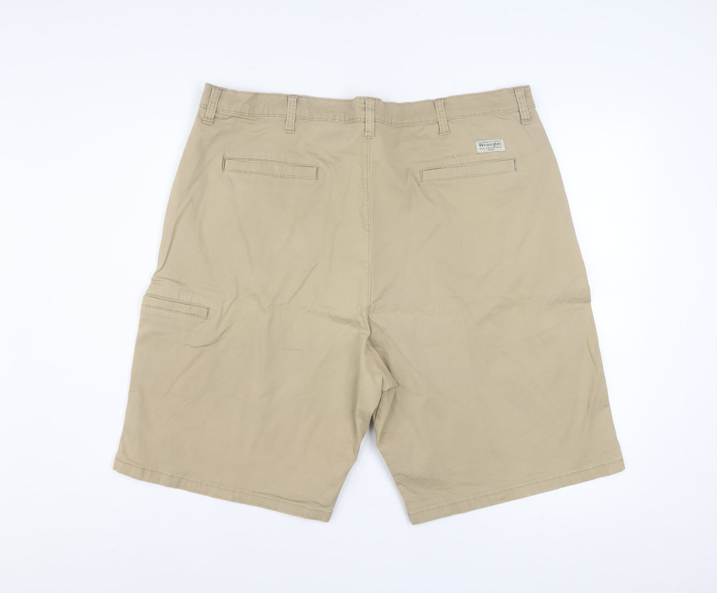 Wrangler Men's Beige Chino Shorts Size 42 Regular Cotton Stretch