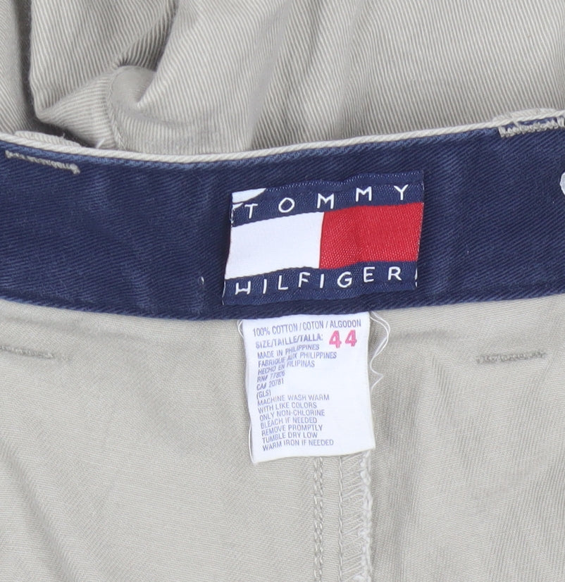 Tommy Hilfiger Men’s Beige Chino Shorts Size 44 Pleated Cotton