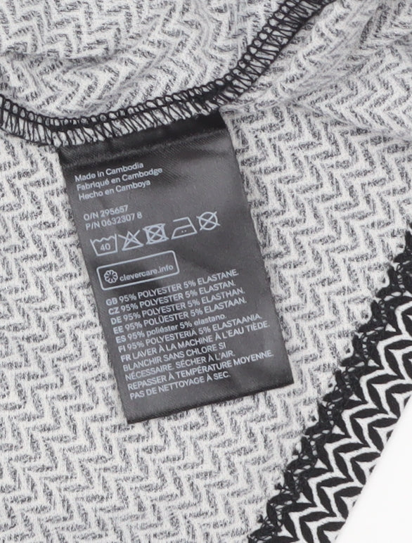 H&M Women’s Black Geometric Sleeveless V-Neck Blouse Size 8
