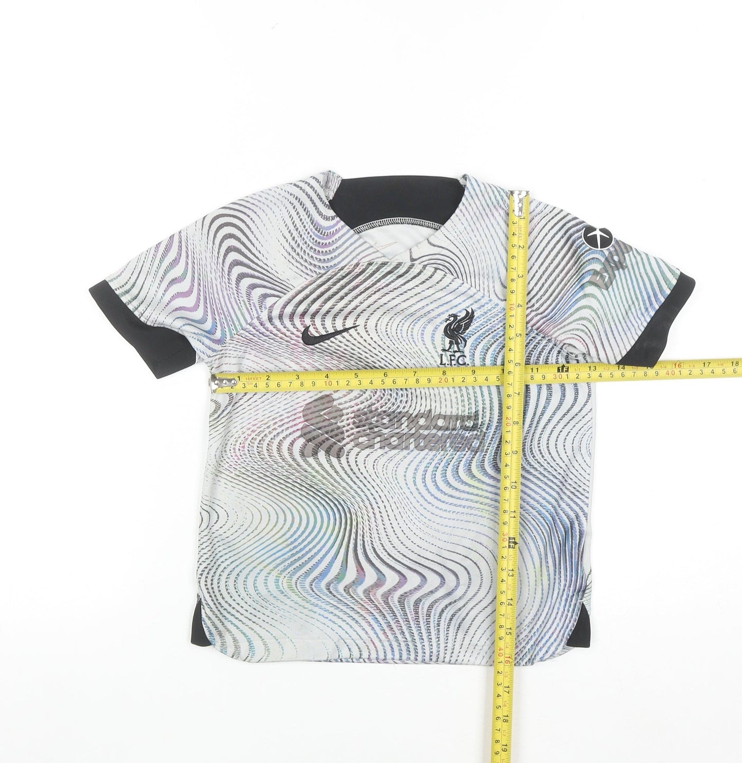 Nike Boys White Multicoloured Liverpool FC Short Sleeve Football T-Shirt Size S