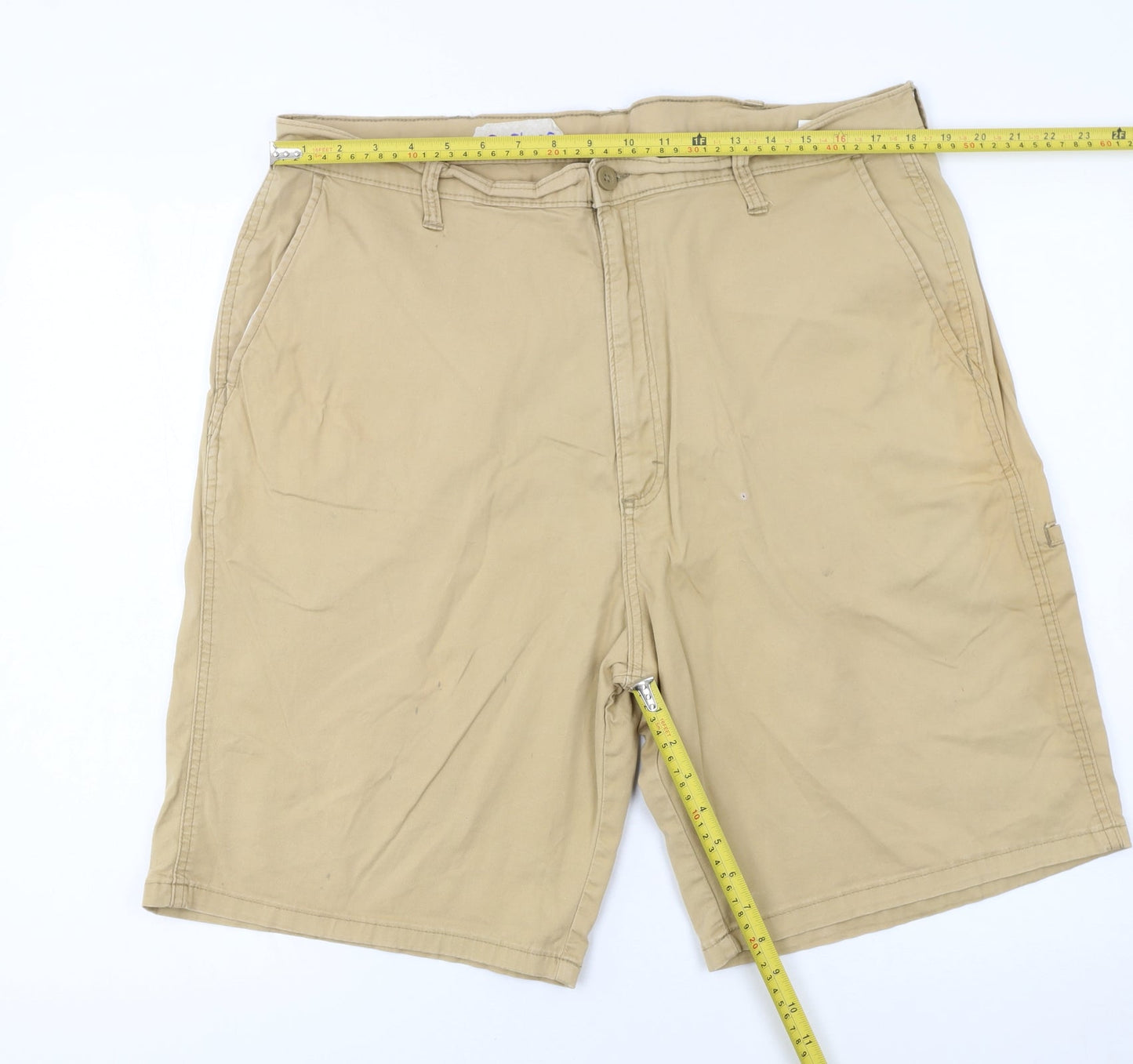 Wrangler Men's Beige Chino Shorts Size 38 Regular Fit Cotton Stretch