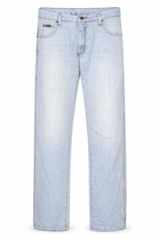 Wrangler Men’s Blue 34x32 Regular Fit Light Wash Straight Jeans
