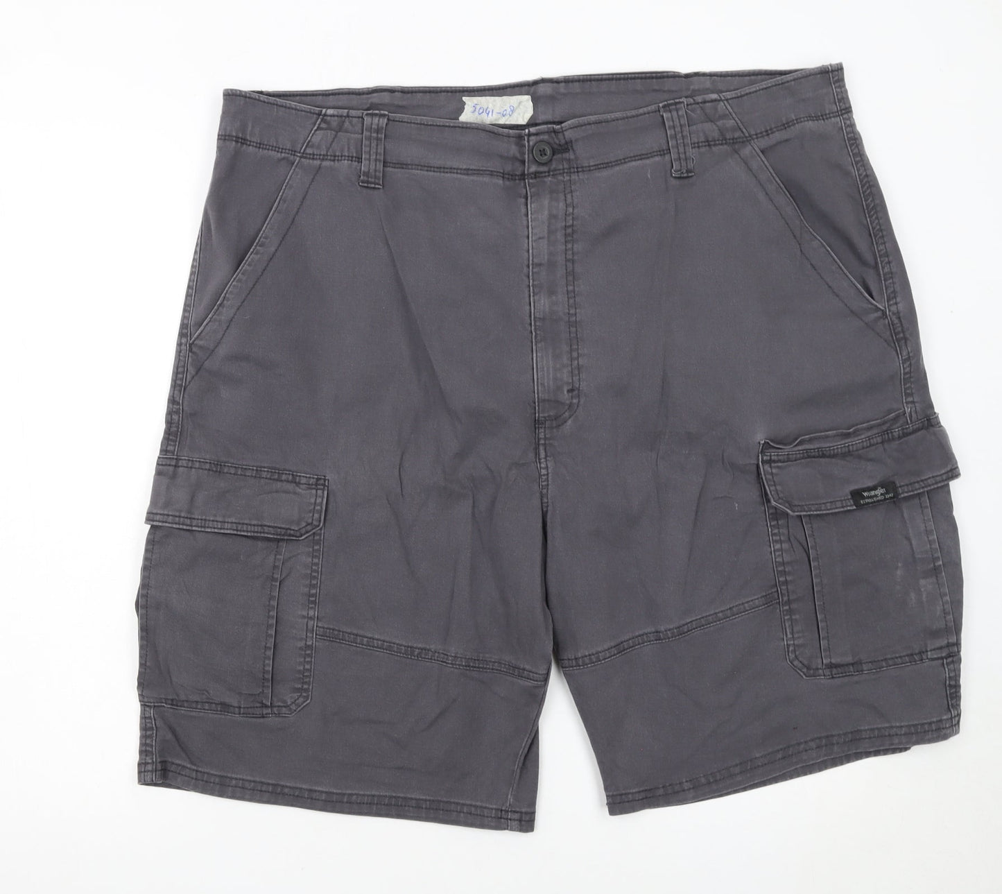 Wrangler Men's Grey Cargo Shorts Size XL 42in Cotton Stretch