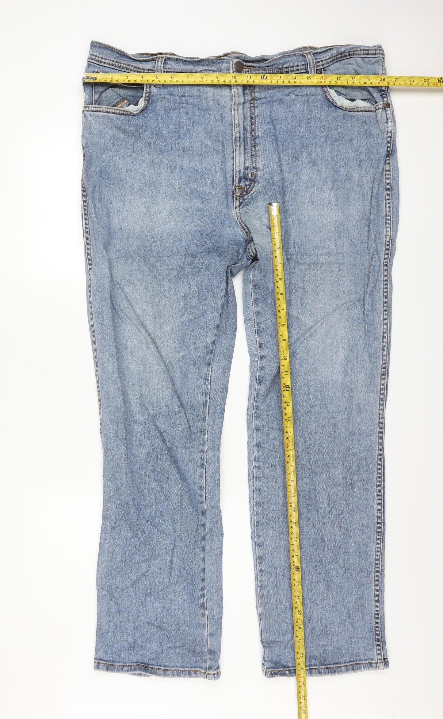 Wrangler Men's Blue Straight Fit Denim Jeans W42 L32 Texas Stretch