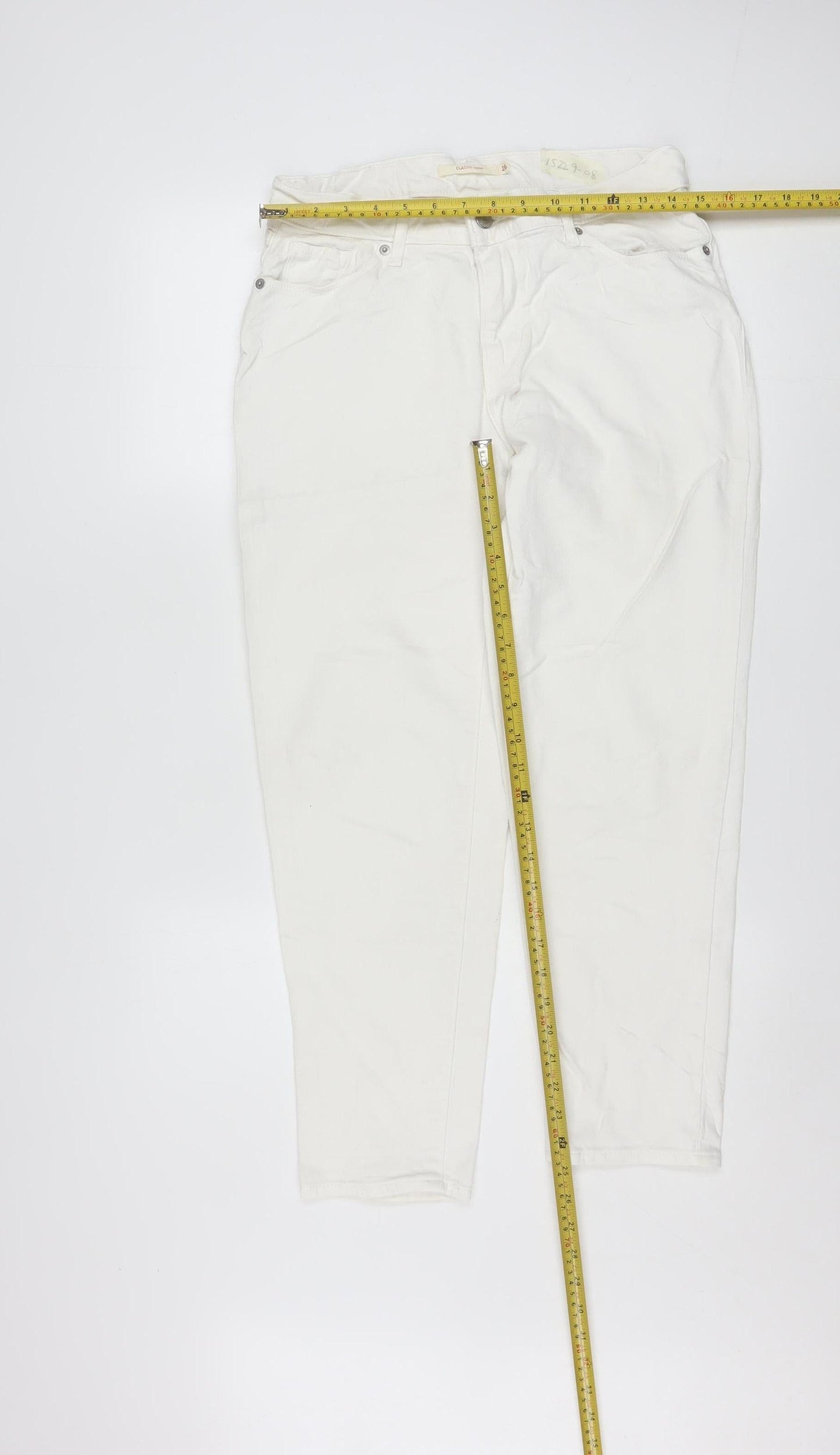 Levi's Women's White Classic Crop Denim Jeans Size 26 Regular Fit