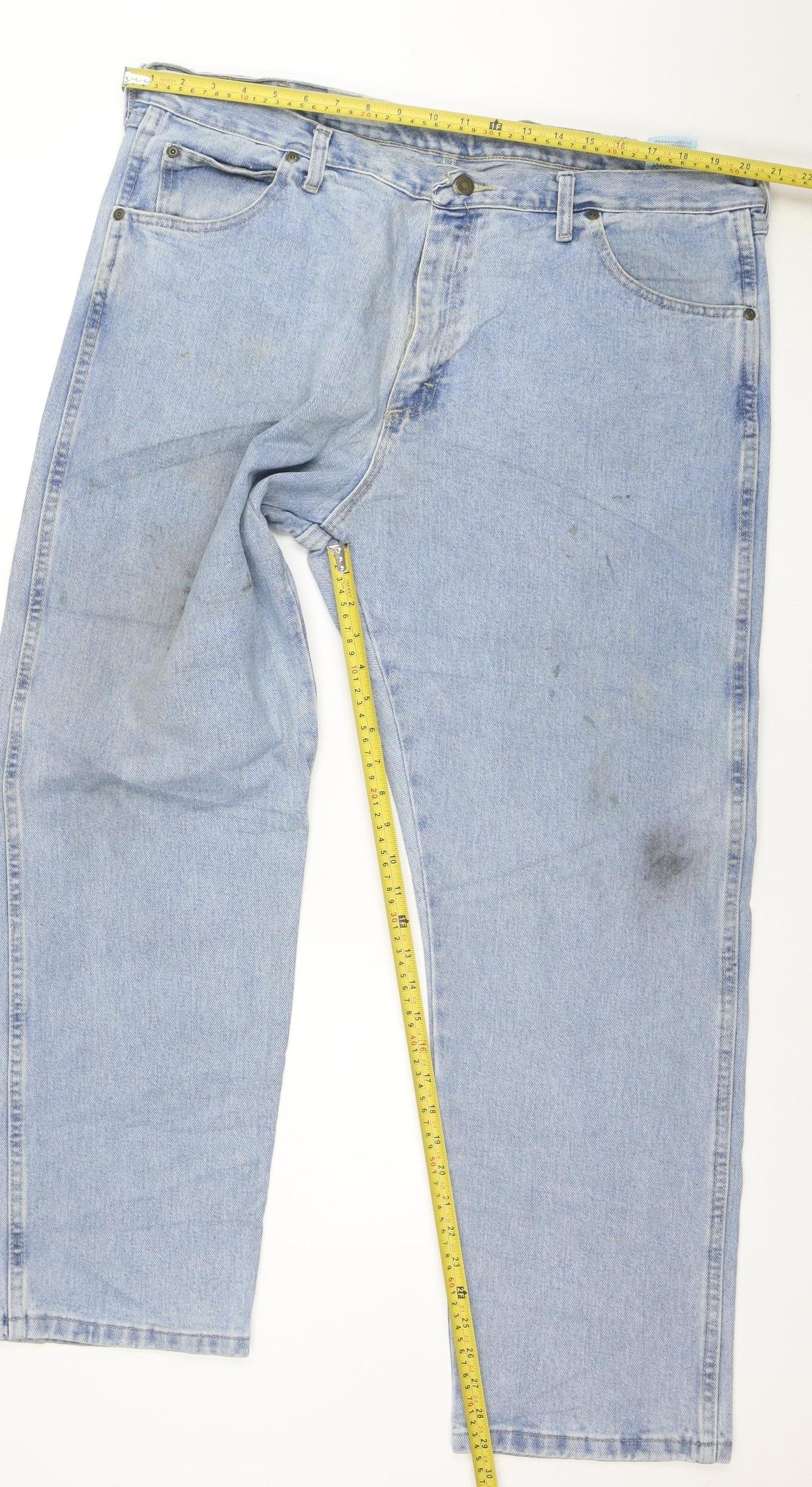 Wrangler Men Blue Light Wash Regular Fit Straight Jeans 40x30
