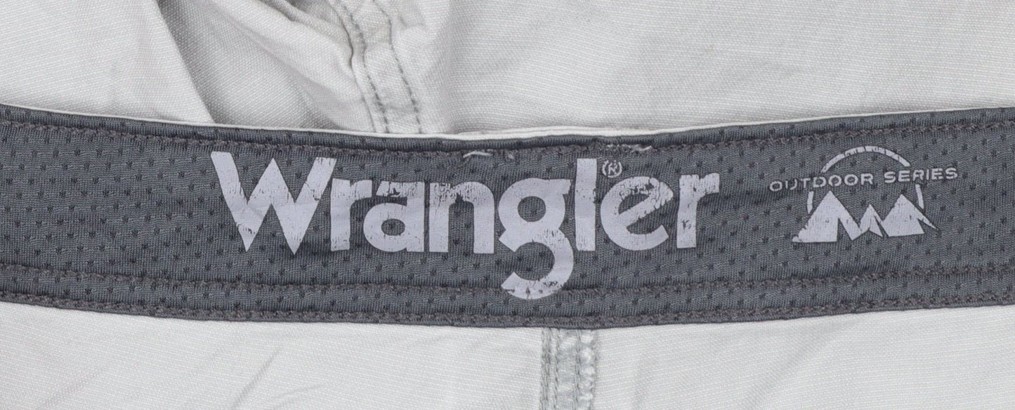 Wrangler Men's Grey Outdoor Cargo Shorts Size 40 Cotton Blend