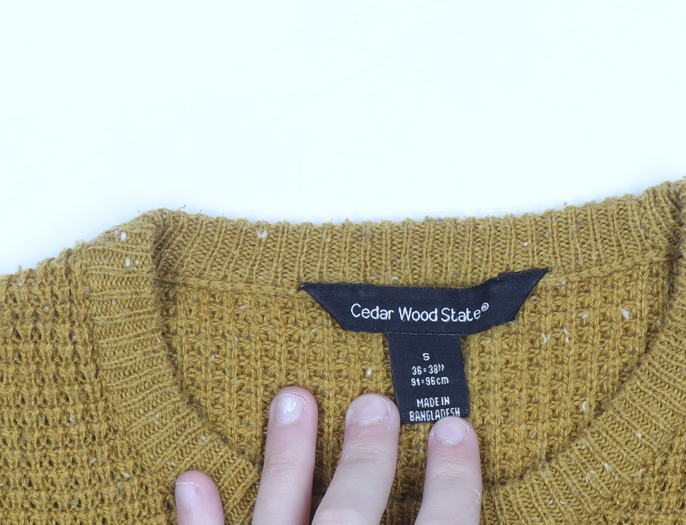 Cedar Wood State Men's Yellow Chunky Knit Crew Neck Jumper Size S