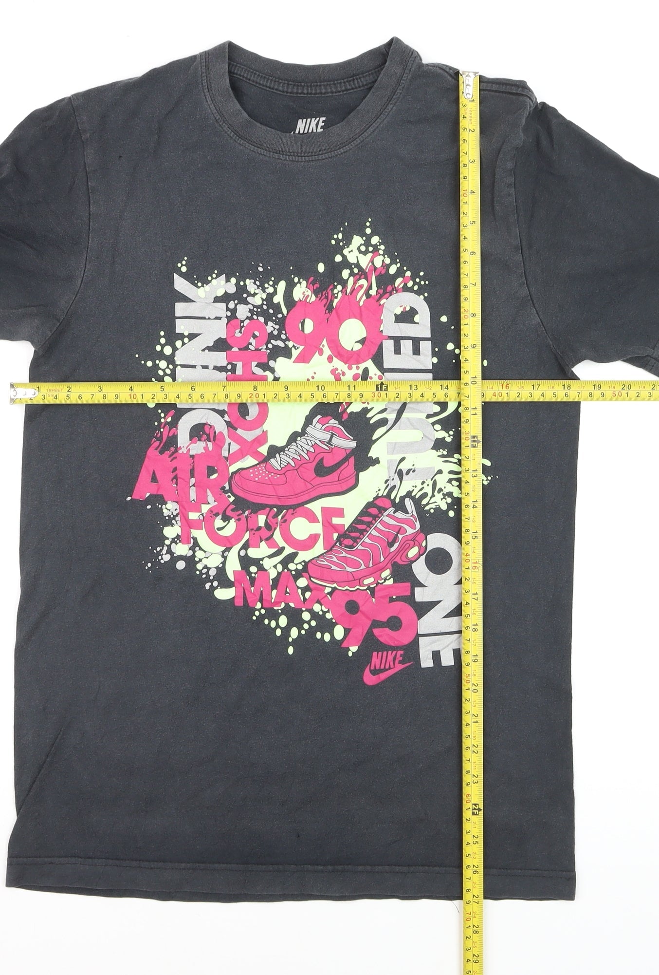 Nike Womens Black Graphic T-Shirt Small Short Sleeve Sportswear