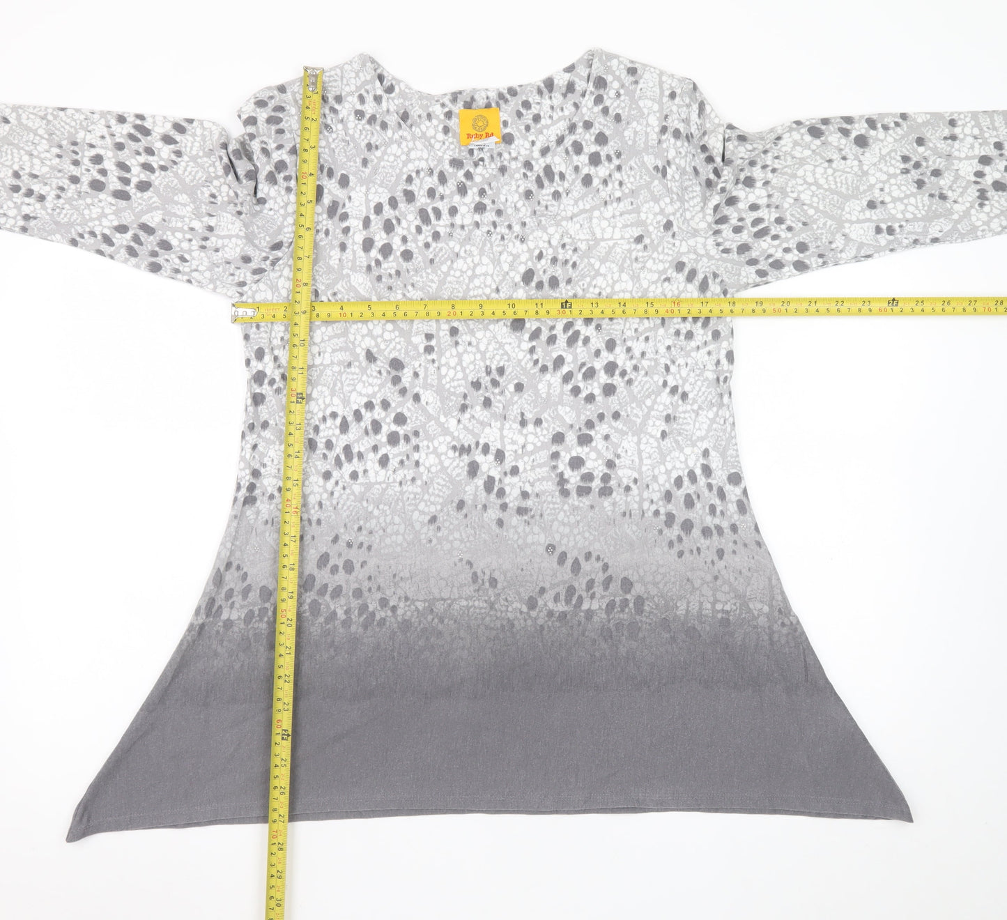 Ruby Rd. Women’s Grey Tunic Blouse Small 3/4 Sleeve Animal Print