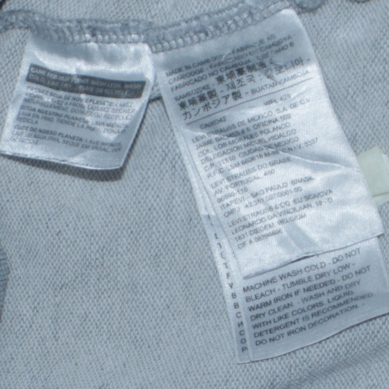 Levi's Women's Grey Small Logo Crew Neck Pullover Sweatshirt