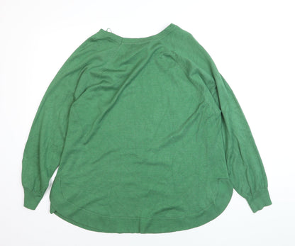 Close-up detail of Gallery Women's Green XL Crew Neck Long Sleeve Knit jumper