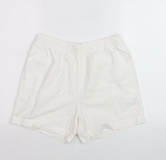Dunnes Women’s White Linen Blend Chino Shorts Size S