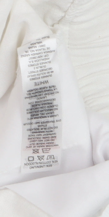 Dunnes Women’s White Linen Blend Chino Shorts Size S
