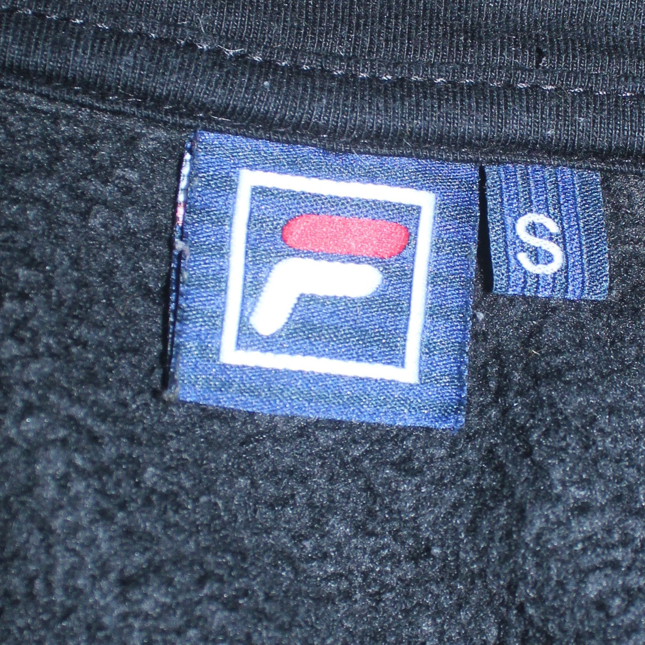 Fila Men's Black Pullover Hoodie Small Embroidered Logo Fleece