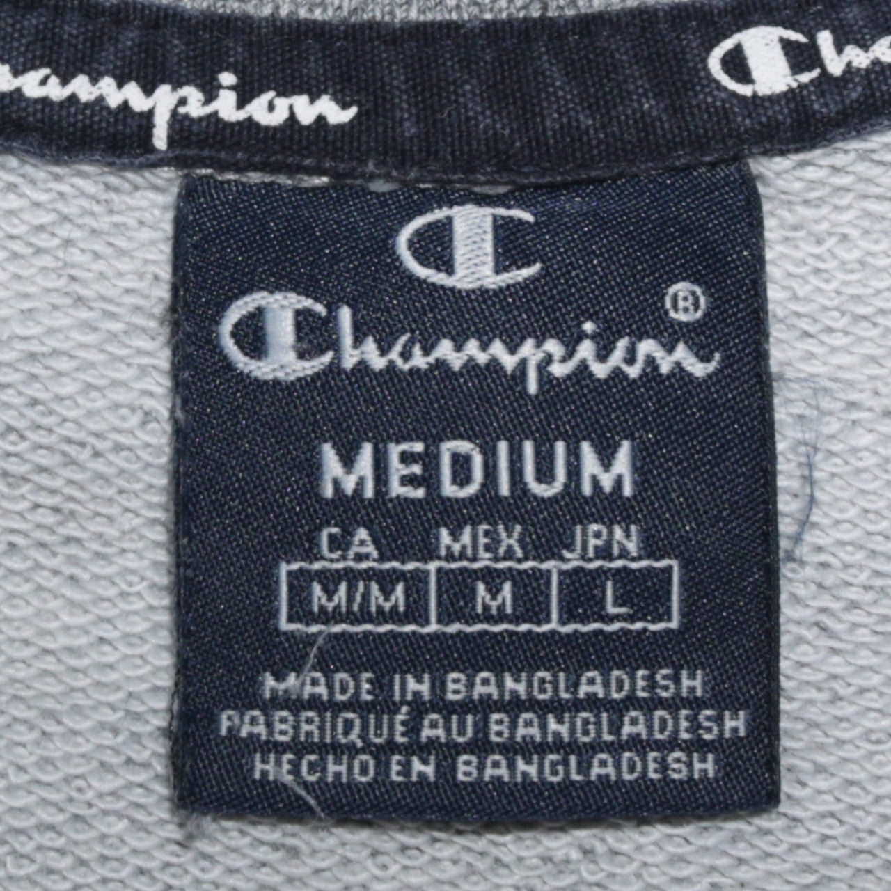 Champion Men's Grey Pullover Crew Neck Sweatshirt Size M