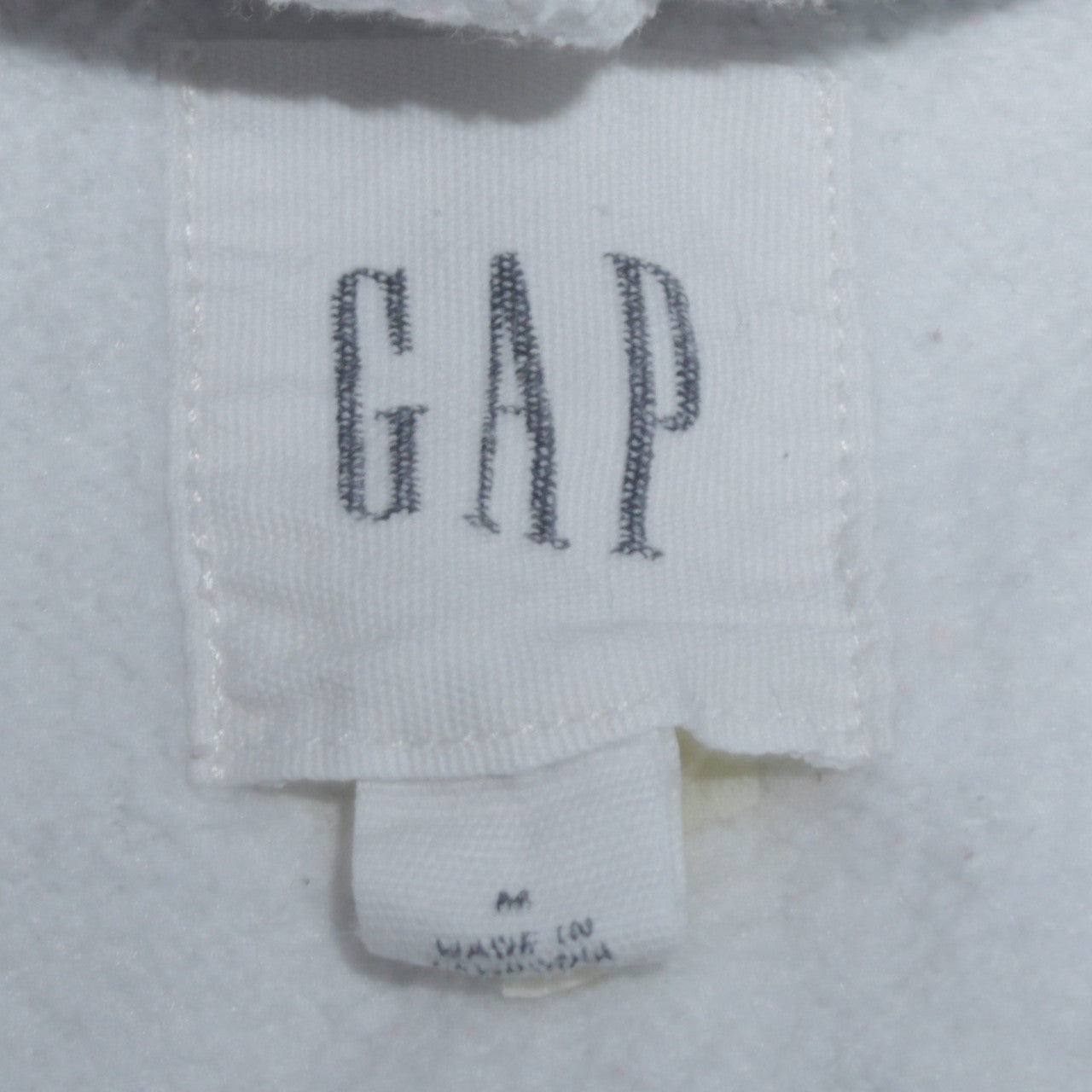 GAP Men’s White Logo Pullover Hoodie Fleece M Regular Fit