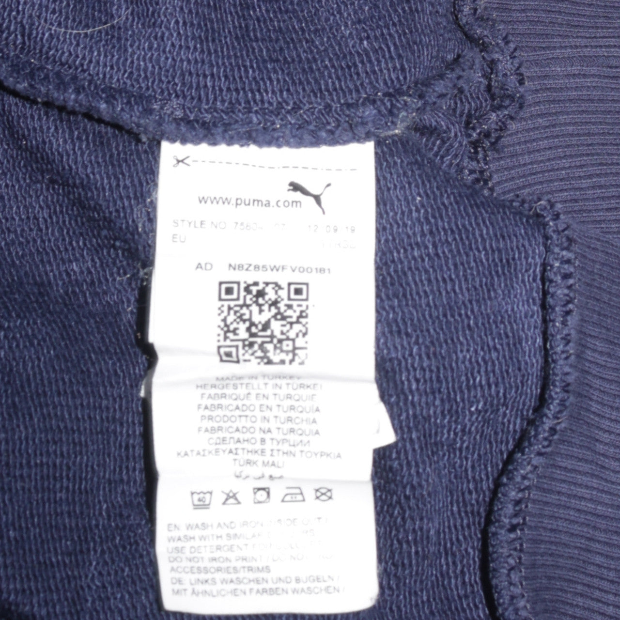 Puma Men’s Blue Manchester City Pullover Hoodie M Football Sweatshirt
