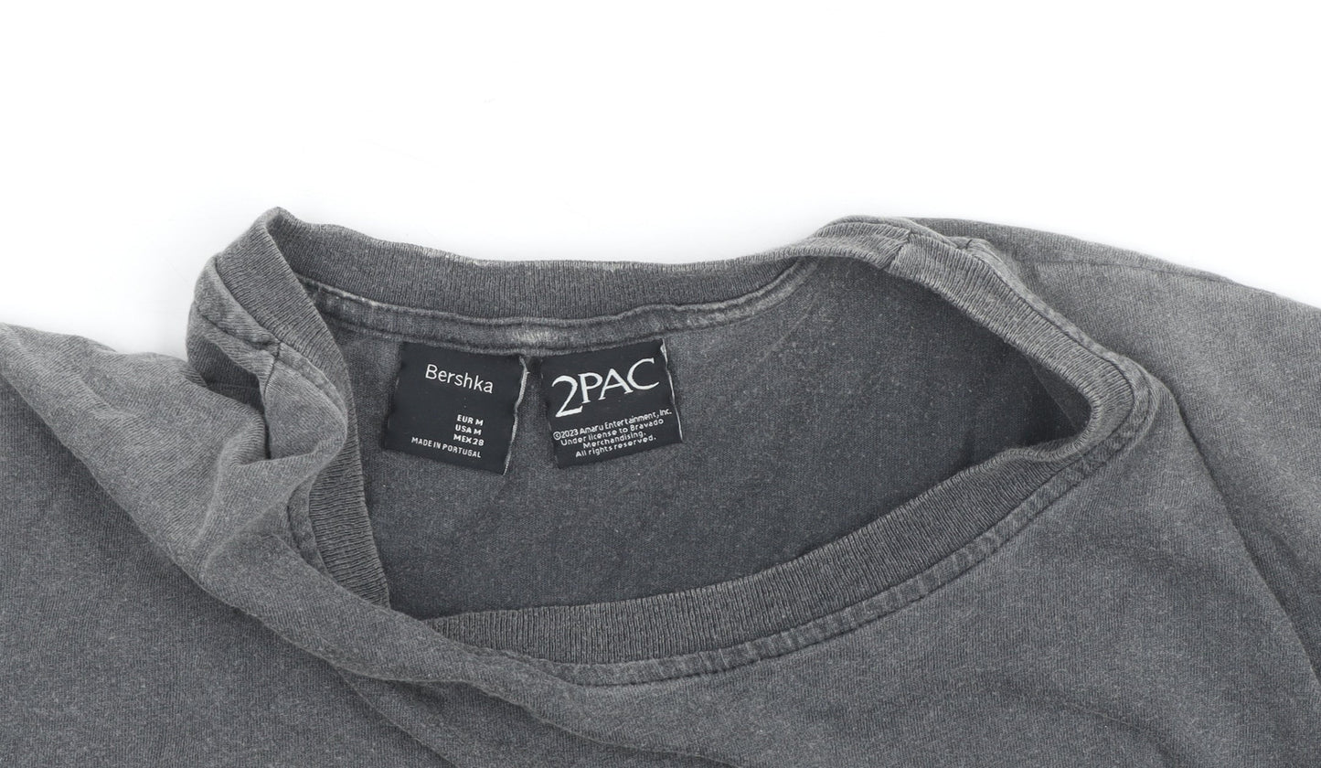 Bershka Men's Grey Tupac Shakur Graphic Band T-Shirt Size M