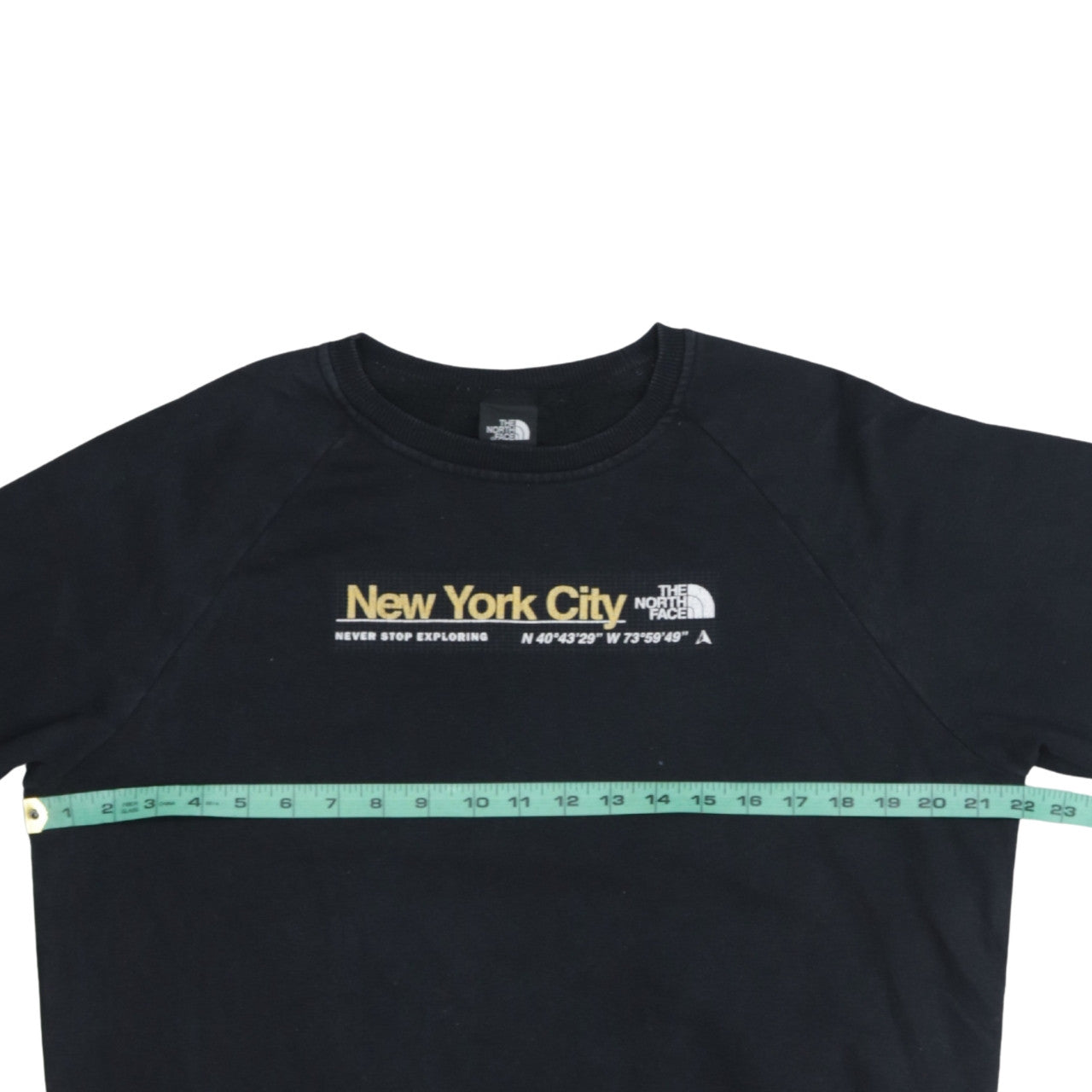 The North Face Womens Black Small New York City Pullover Sweatshirt