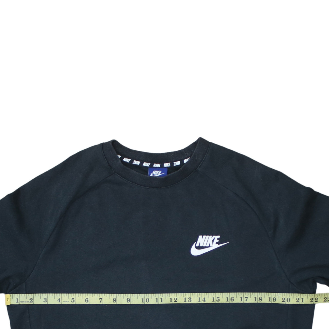 Nike Men's Black M Crew Neck Pullover Sweatshirt with Logo