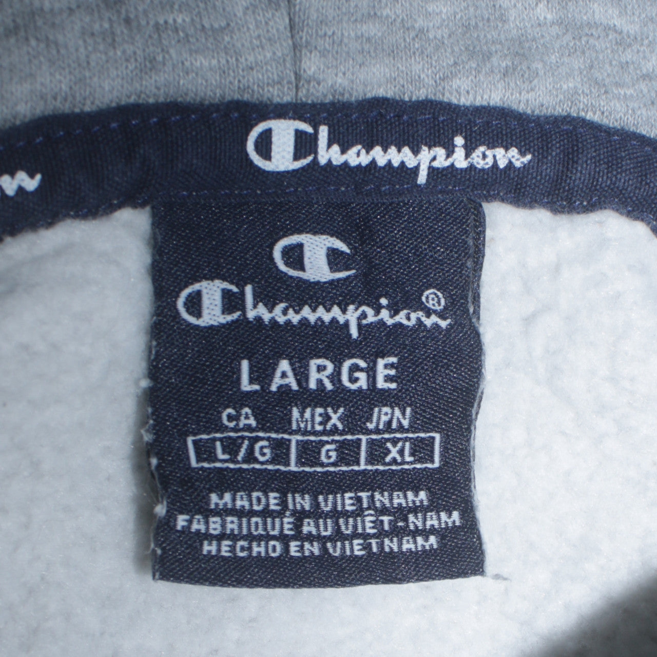 Champion Men’s Grey Pullover Hoodie Large Logo Fleece Sweatshirt