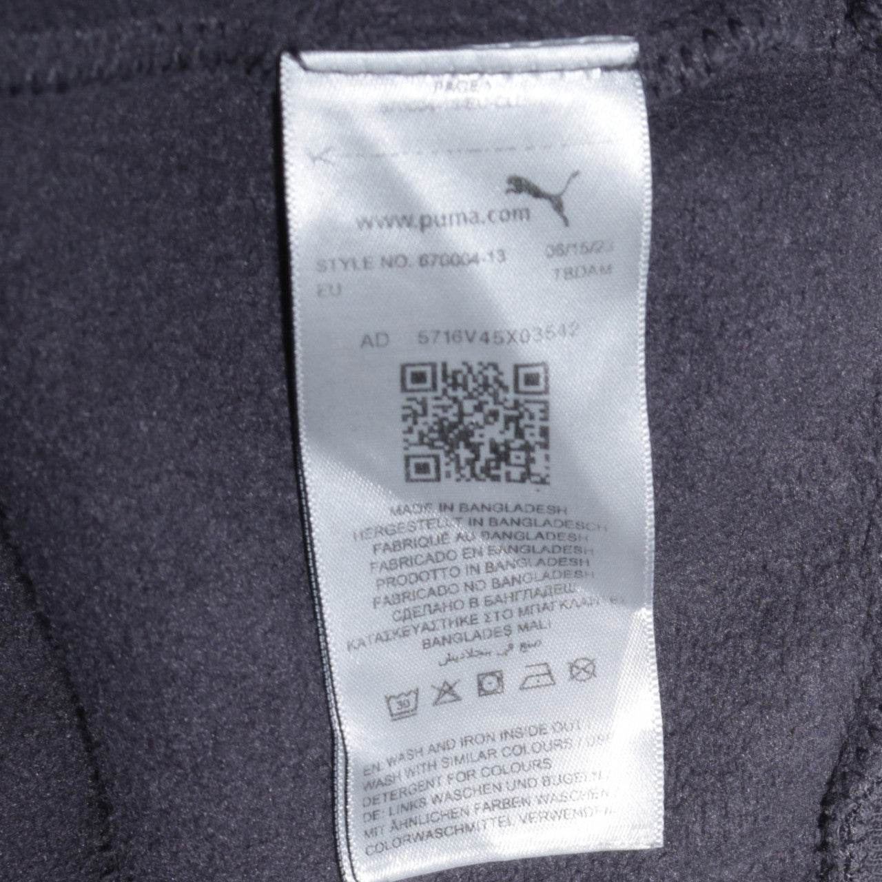 Puma Men's Black Pullover Hoodie Size M Logo Fleece Sweatshirt