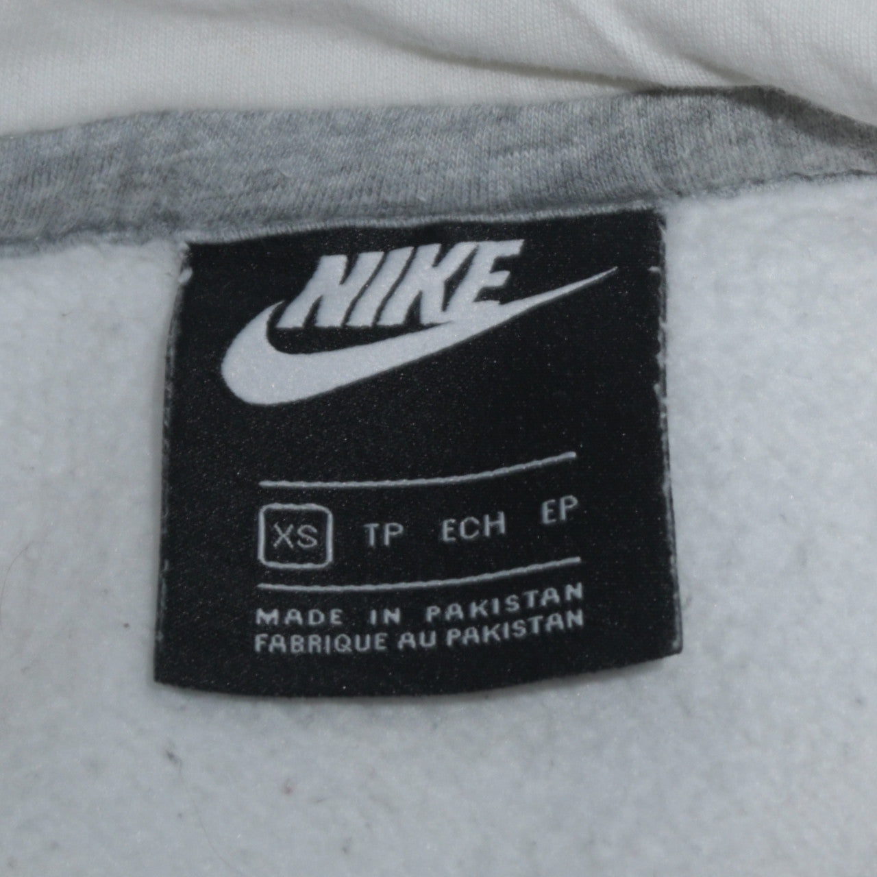 Nike Men's White Pullover Hoodie XS Fleece Regular Fit Logo