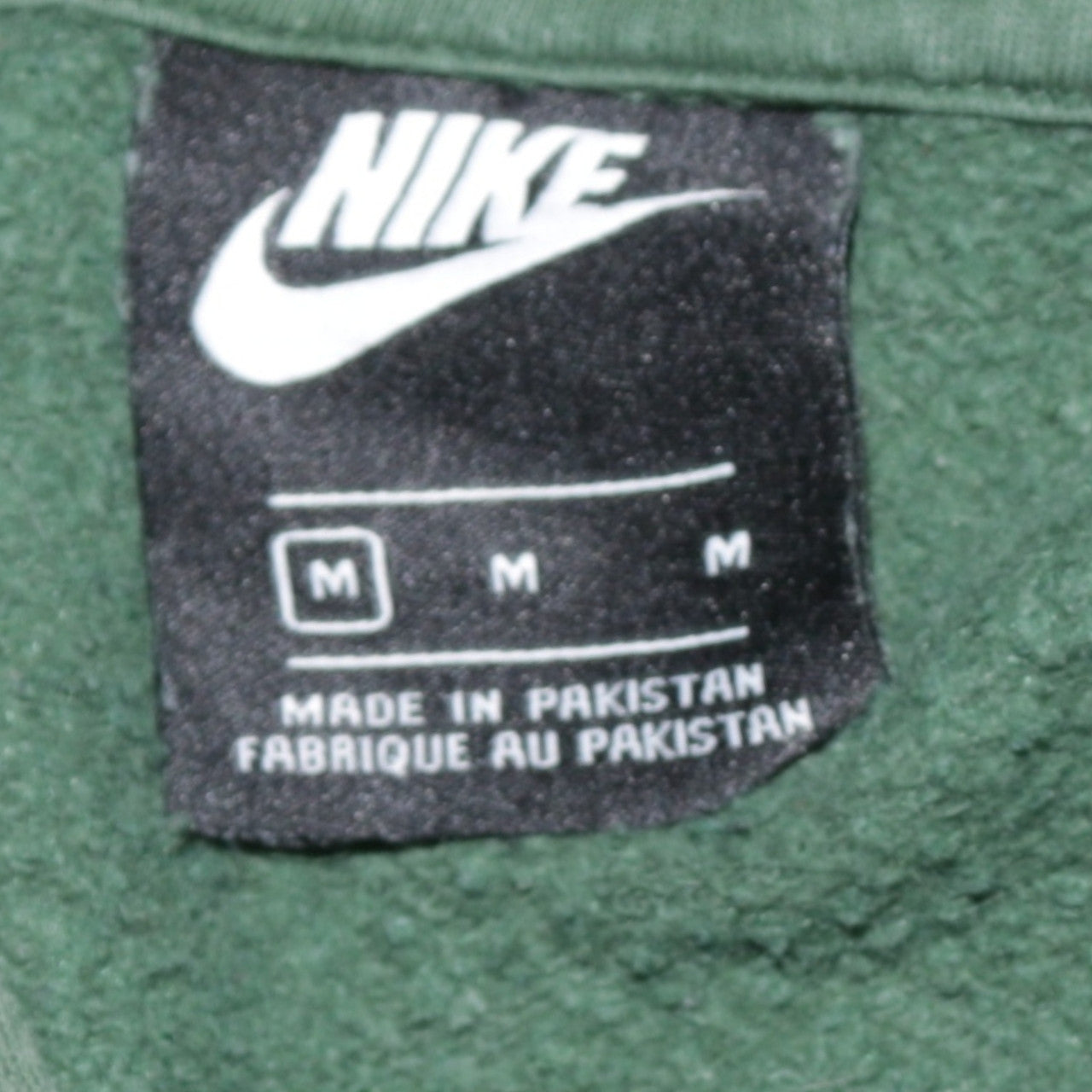 Nike Men's Green Pullover Hoodie Size M Logo Fleece Sweatshirt