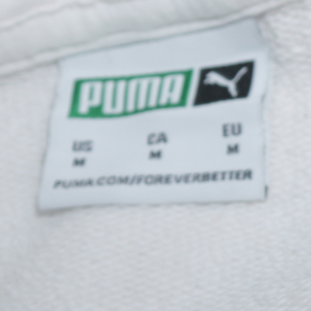 Puma Men’s White Pullover Hoodie M Graphic Print Sportswear