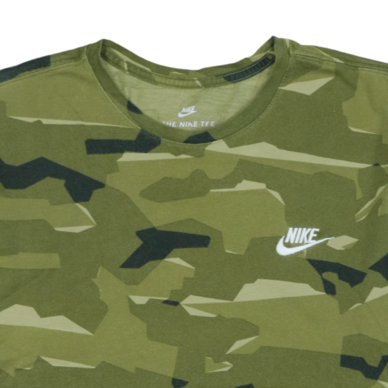 Nike Men's Green Camouflage Athletic Fit Crew Neck T-Shirt M