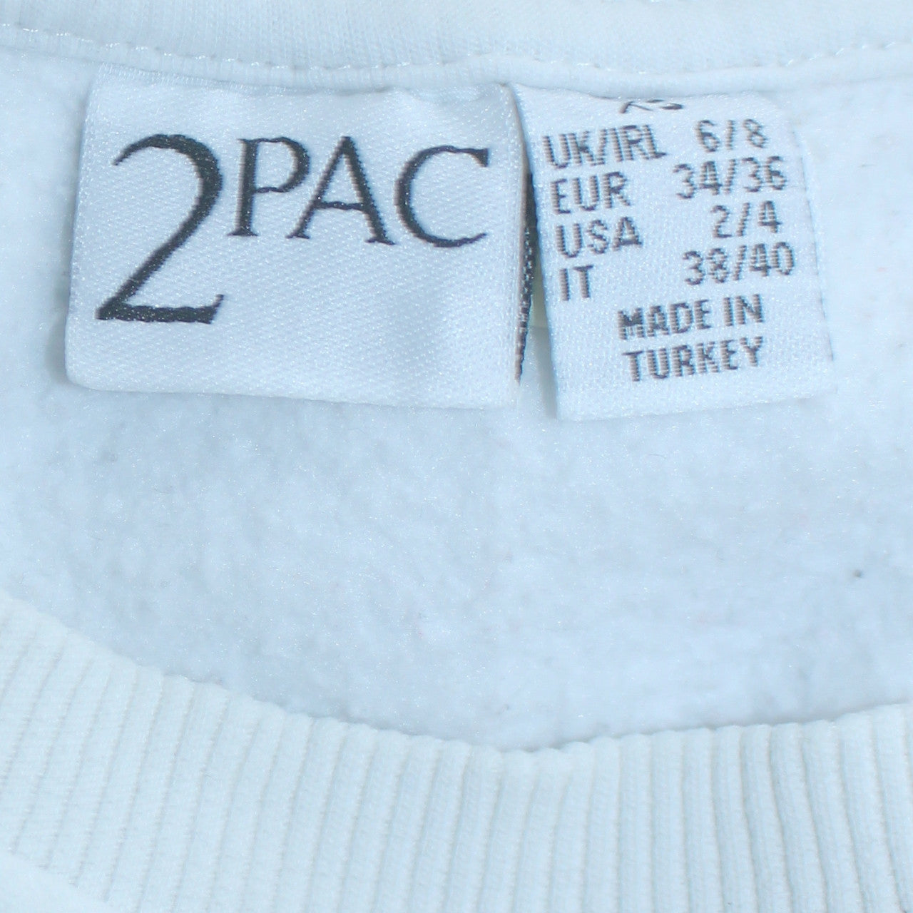 2Pac Women’s White Graphic Pullover Sweatshirt Size 6/8