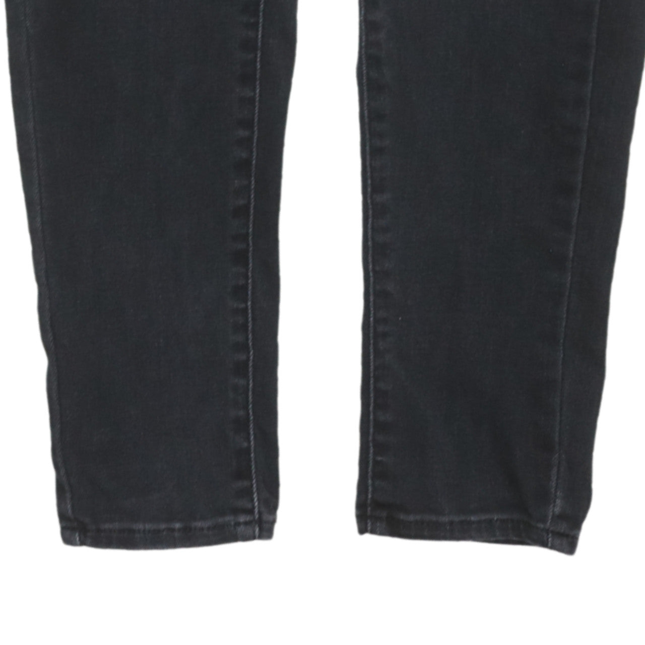Levi's Women's 710 Super Skinny Black Jeans Size 26 Slim Fit